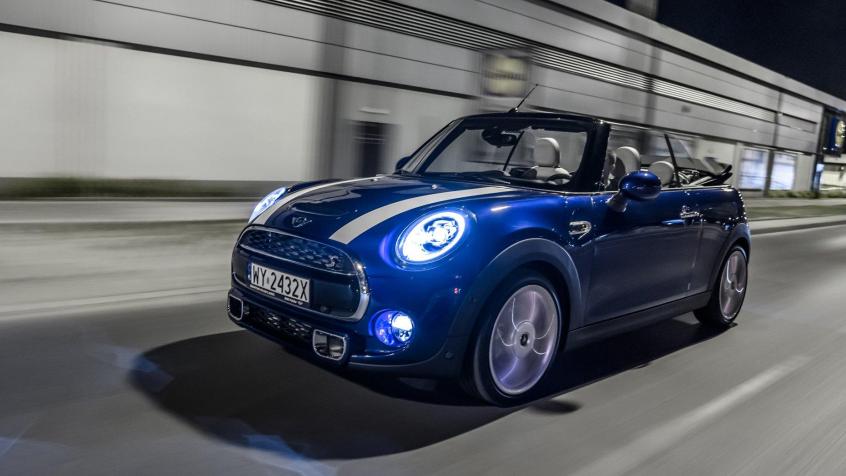 Mini Cabrio F57