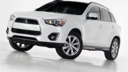 Mitsubishi Outlander Sport Facelifting - widok z przodu