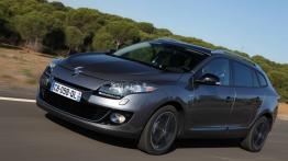 Renault Megane III Grandtour Facelifting - widok z przodu