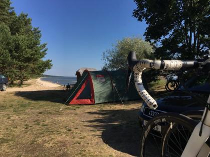 #skodacyclingadventure #skoda #kodiaq #instacar #red #suv #kolka #latvia #adventure #balticsea #camping