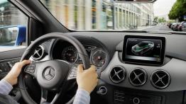 Mercedes klasy B Electric Drive (W 242) Facelifting - kokpit