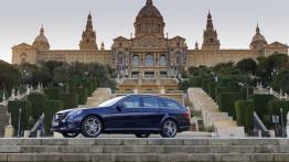 Mercedes E 400 (W212) kombi Facelifting - lewy bok