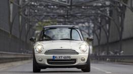 Mini Cooper II D Facelifting - widok z przodu