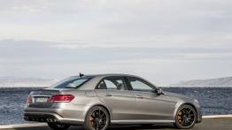 Mercedes E 63 AMG (W212) sedan Facelifting - prawy bok