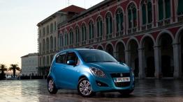 Suzuki Splash Facelifting - prawy bok