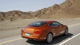 Bentley Continental GT Facelifting - widok z tyłu