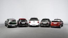 Mini Cooper II S Facelifting - widok z tyłu