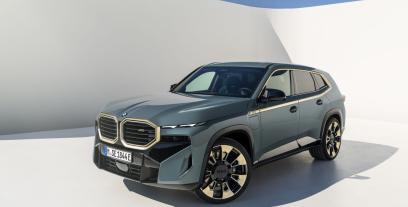 BMW XM SUV Plug-In