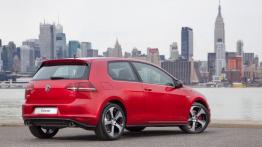 Volkswagen Golf VII GTI Concept - wersja amerykańska - widok z tyłu