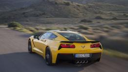 Chevrolet Corvette C7 Stingray Coupe (2014) - wersja europejska - widok z tyłu