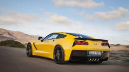 Chevrolet Corvette C7 Stingray Coupe (2014) - wersja europejska - widok z tyłu