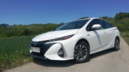 Toyota Prius Plug-in – czy warto dopłacać za wtyczkę?