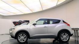 Nissan Juke - lewy bok