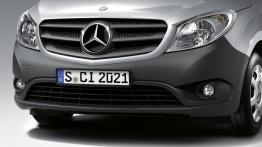 Mercedes Citan Furgon kompakt - przód - inne ujęcie