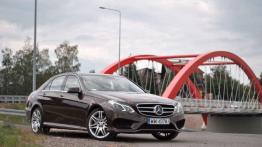 Mercedes-Benz E350 BlueTEC - wehikuł czasu dla wybrednych