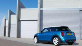 Nowy Mini Cooper 5d na pierwszych zdjęciach