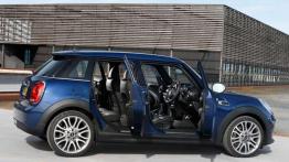 Nowy Mini Cooper 5d na pierwszych zdjęciach