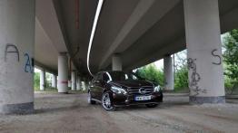 Mercedes-Benz E350 BlueTEC - wehikuł czasu dla wybrednych