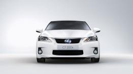 Lexus CT 200H - widok z przodu