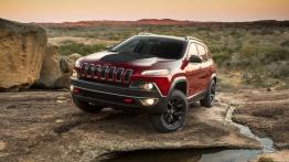 Jeep Cherokee KL (2014) Trailhawk - widok z przodu