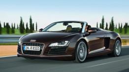 Audi R8 Spyder 4.2 FSI - widok z przodu