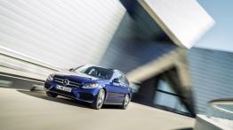 Mercedes klasy C 250 BlueTEC 4MATIC (2014) kombi - widok z przodu