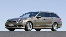 Mercedes E 500 W212 kombi - widok z przodu