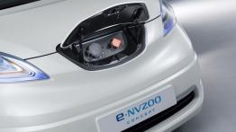 Nissan e-NV200 Concept II - przód - inne ujęcie