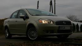 Fiat Linea  Sedan - galeria społeczności - prawy bok