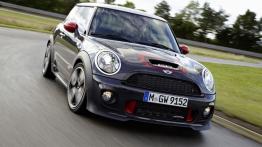 Mini John Cooper Works GP II - widok z przodu