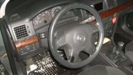 Opis techniczny Opel Vectra III