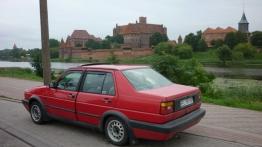 Volkswagen Jetta II - galeria społeczności - lewy bok