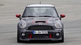 Mini John Cooper Works GP II - widok z przodu