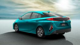 Zaskakująca Toyota Prius Plug-in