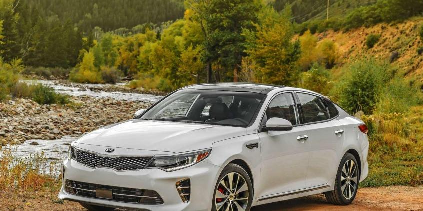 Nowa Kia Optima i Sorento MY 2016 laureatami nagród International Car of the Year Road & Travel Magazine