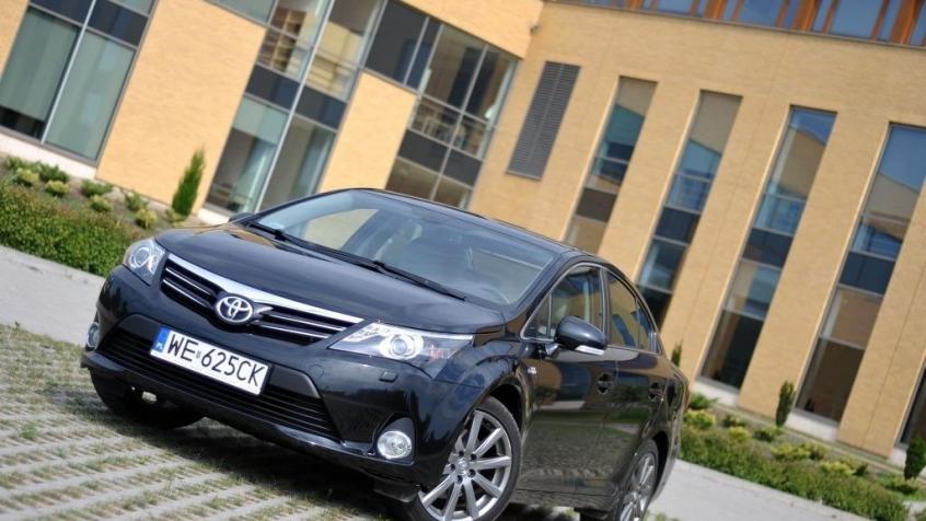 Toyota Avensis III Sedan Facelifting