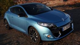 Renault Megane III Coupe Facelifting - widok z przodu