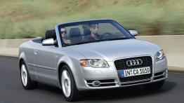 Audi A4 B7 Cabrio - widok z przodu