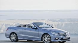 Mercedes Klasa E Cabrio - widok z przodu