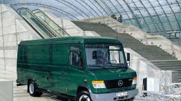 Mercedes Vario - widok z przodu