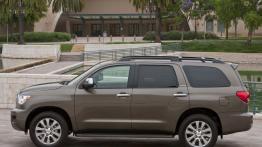 Toyota Sequoia