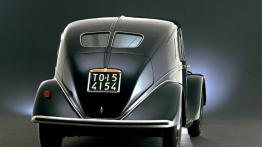 Lancia Aprilia - widok z tyłu