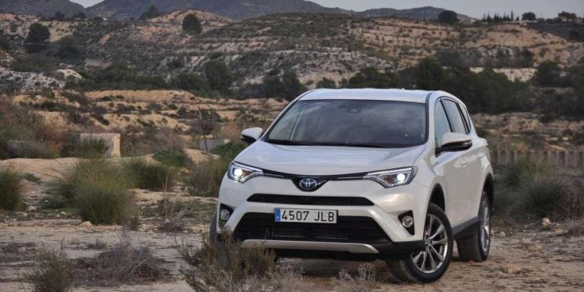 Toyota RAV4 - hybrydowe zmiany