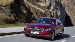 Mercedes CLS 500 Shooting Brake 4MATIC - widok z przodu