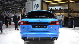 Jaguar XFR-S Sportbrake na genewskim salonie