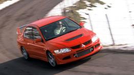 Mitsubishi Lancer EVO VIII - widok z przodu