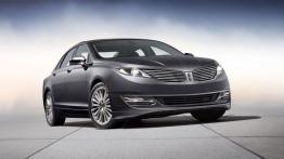 Lincoln MKZ II - widok z przodu