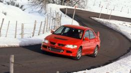 Mitsubishi Lancer EVO VIII - widok z przodu