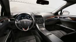 Lincoln MKZ II - pełny panel przedni