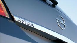 Opel Astra III - emblemat